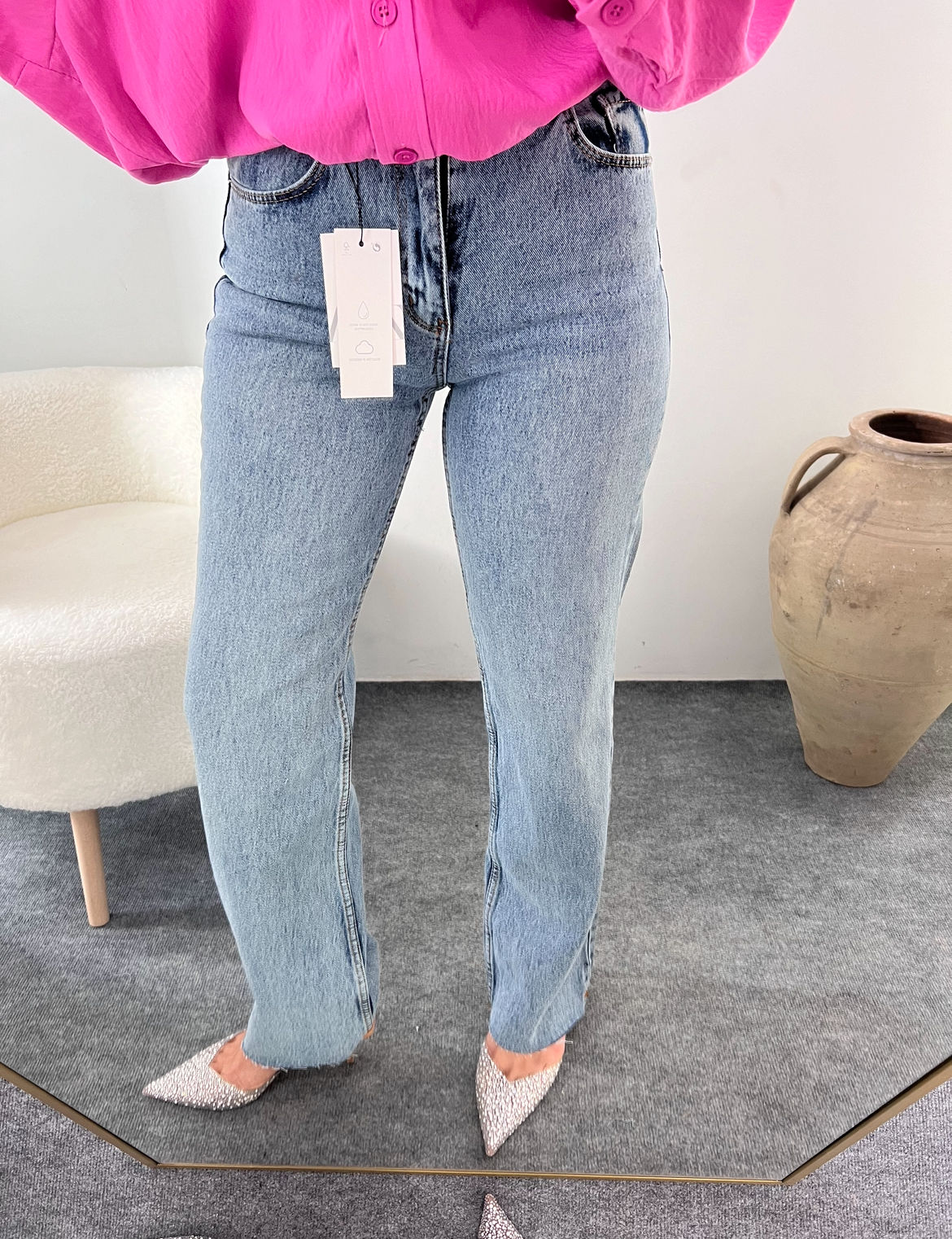 ZARA STRAIGHT JEAN