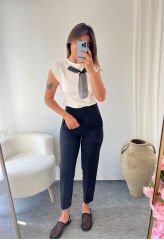 FİYONK DETAYLI TİŞÖRT BEYAZ