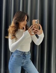 Oysho Parmak Geçirmeli Body Beyaz