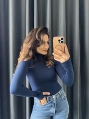Massi Boğazlı Body Lacivert