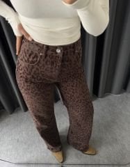 Leopar Jeans