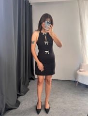 FİYONK DETAYLI HALTER YAKA ELBİSE SİYAH