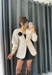 Belden Oturtmalı Kaşe Blazer Krem