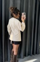 Belden Oturtmalı Kaşe Blazer Krem