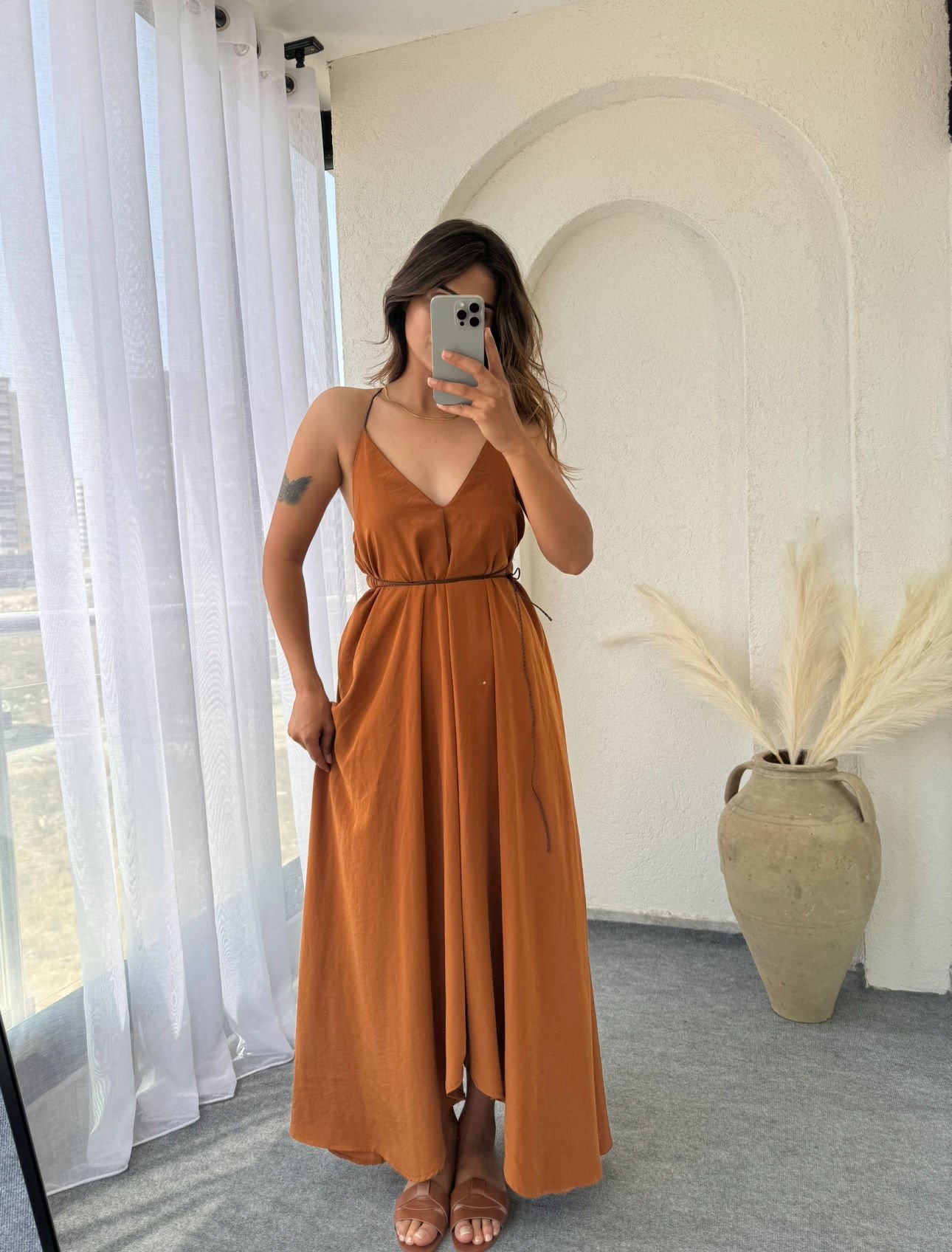 BAĞLAMALI ASİMETRİK ELBİSE TABA